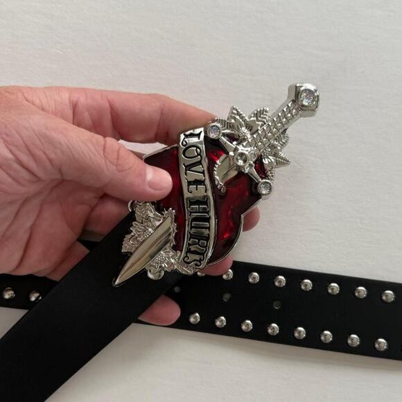 Love Hurts Vintage Belt - Picture 5 of 7